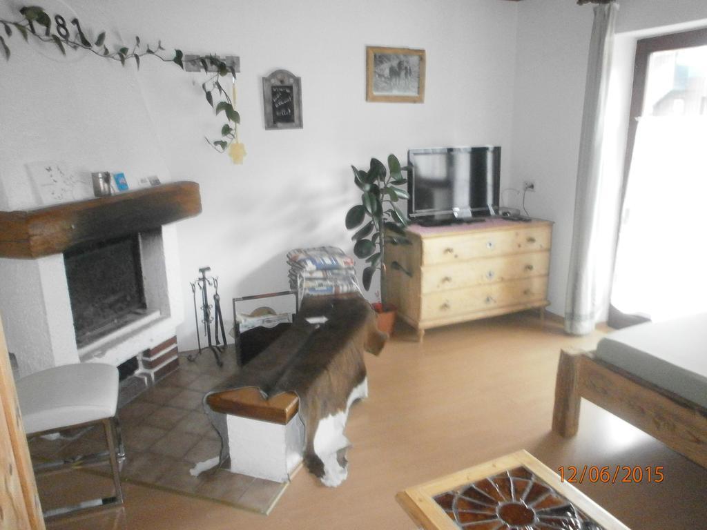 Haus Mehrl Lägenhet Mauterndorf  Rum bild